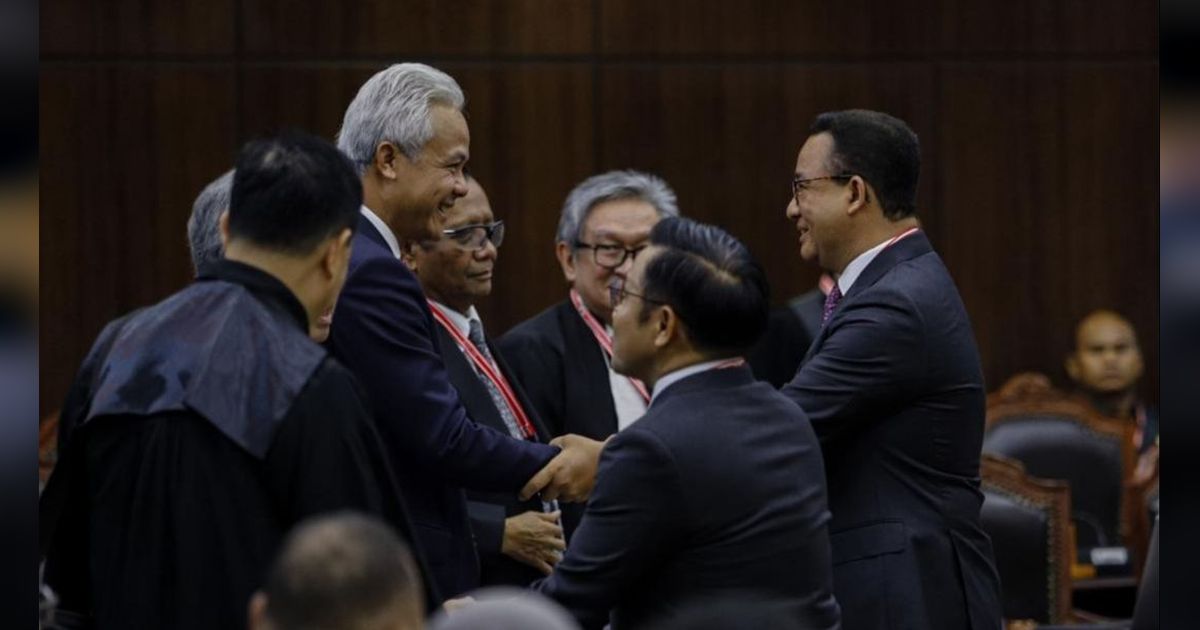 VIDEO: Kompak Ganjar-Mahfud Kritik Keras Banyaknya Kementerian, Langgar Aturan & Sumber Korupsi