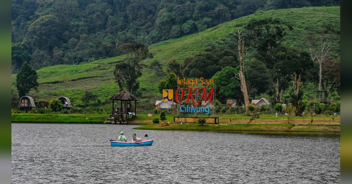 FOTO: Menikmati Keindahan Telaga Saat Bogor, Hulu Sungai Ciliwung yang Menyejukkan