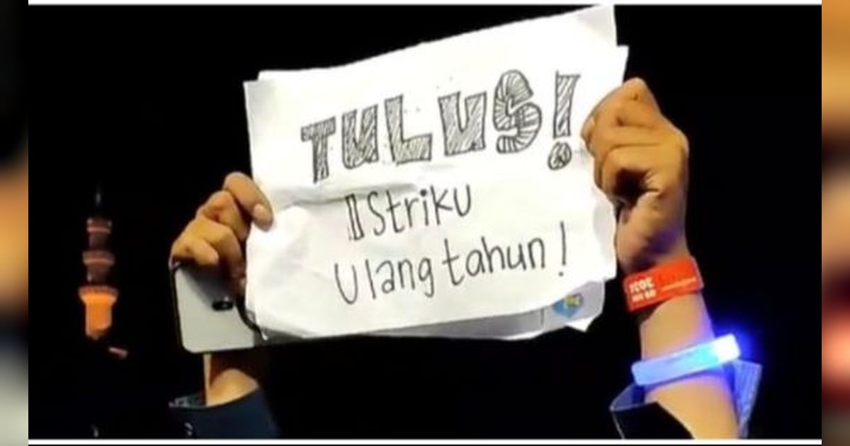 Viral Momen Wanita Dapat Ucapan Ulang Tahun dari Tulus saat Konser, Effort Suami Tuai Pujian