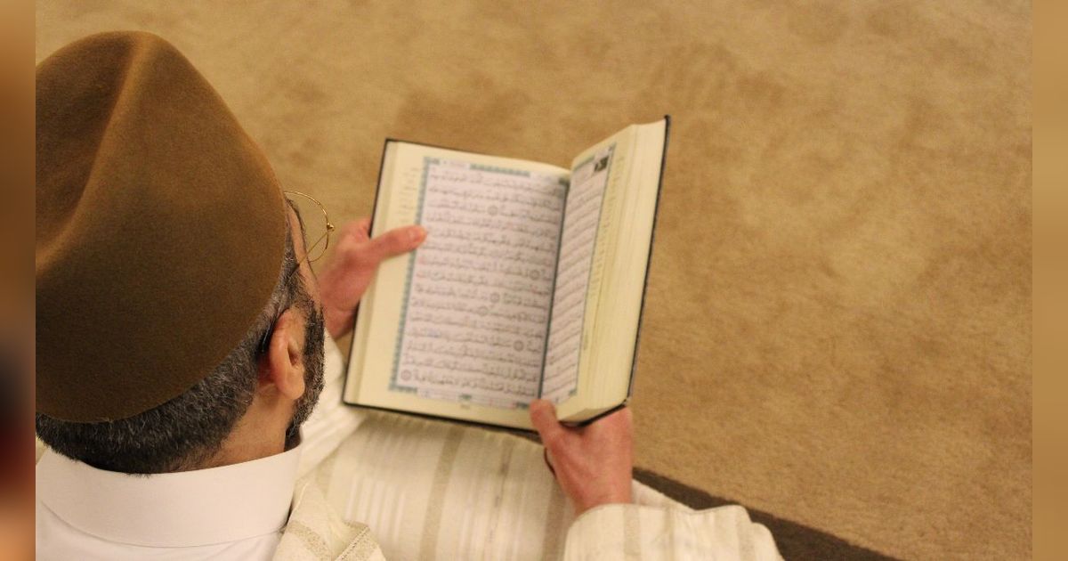 Setelah Subuh Lebih Baik Membaca Al-Quran, Inilah Keutamaan Istimewa yang Didapatkan, Pedagang Tidak akan Merugi