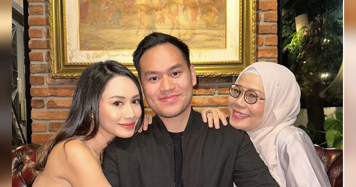 Menantu Ngaku Tak Bisa Masak dan Beberes Rumah, Begini Respons Mengejutkan Dewi Yull