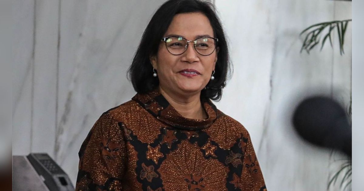 VIDEO: Gaya Menkeu Sri Mulyani Dicecar DPR Tajam, Jawab Sambil Senyum hingga Ajak Selfie