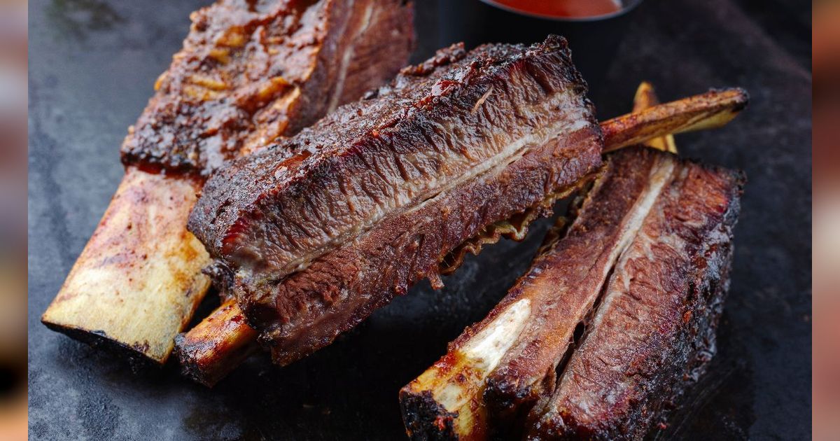 10 Tips Memasak Iga Sapi Biar Bertekstur Lembut dengan Bumbu Meresap