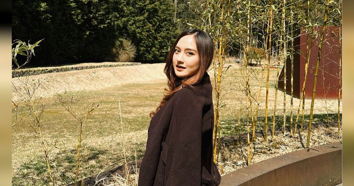 Diserbu Netizen Pasca Rizky Nazar dan Syifa Hadju Putus, Salshabilla Adriani Tulis Kalimat Bijak