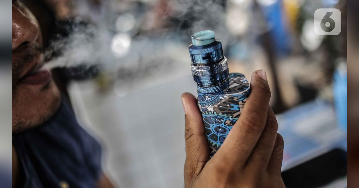 UI: Rokok Elektrik Bukan Pengganti Rokok Konvensional, Risikonya Lebih Tinggi