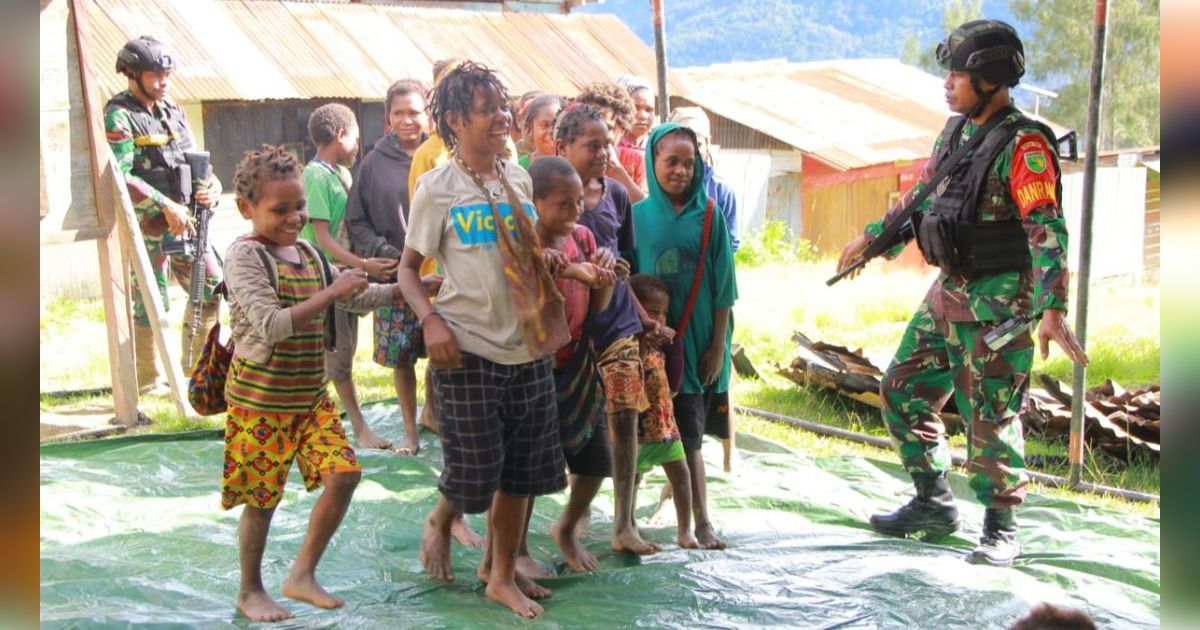 Distrik Homeyo Kondusif, Koops Habema Dirikan Sekolah Lapangan di Bekas SD yang Dibakar OPM