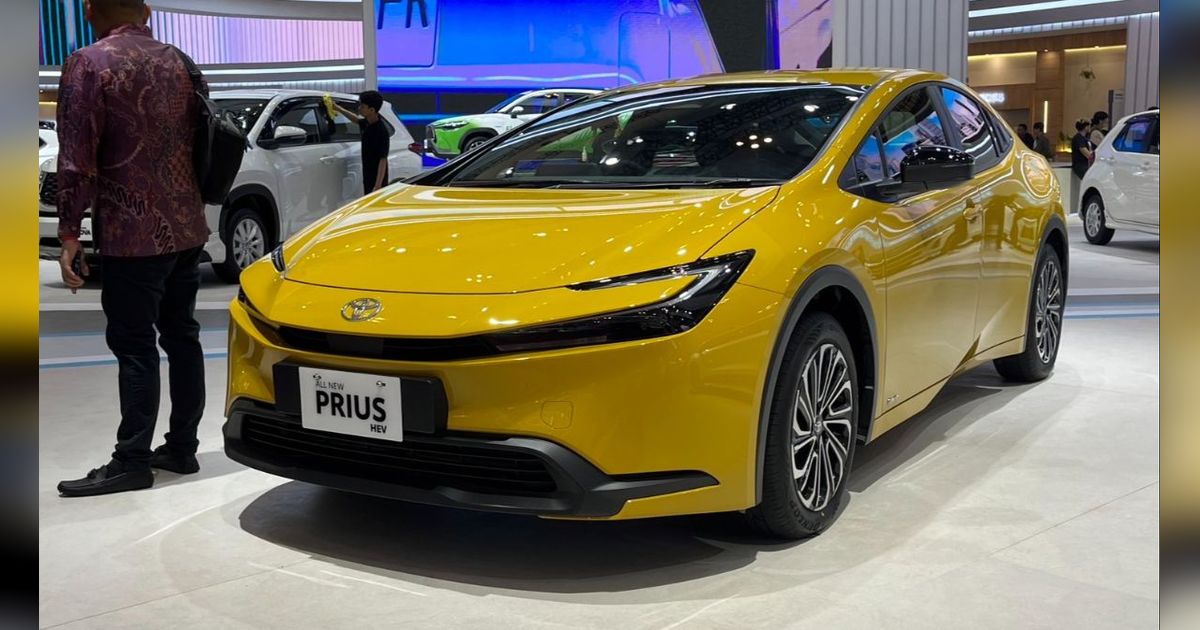 Toyota Bocorkan akan meluncurkan 2 model baru di GIIAS 2024, menunjukkan kemungkinan adanya Prius terbaru!