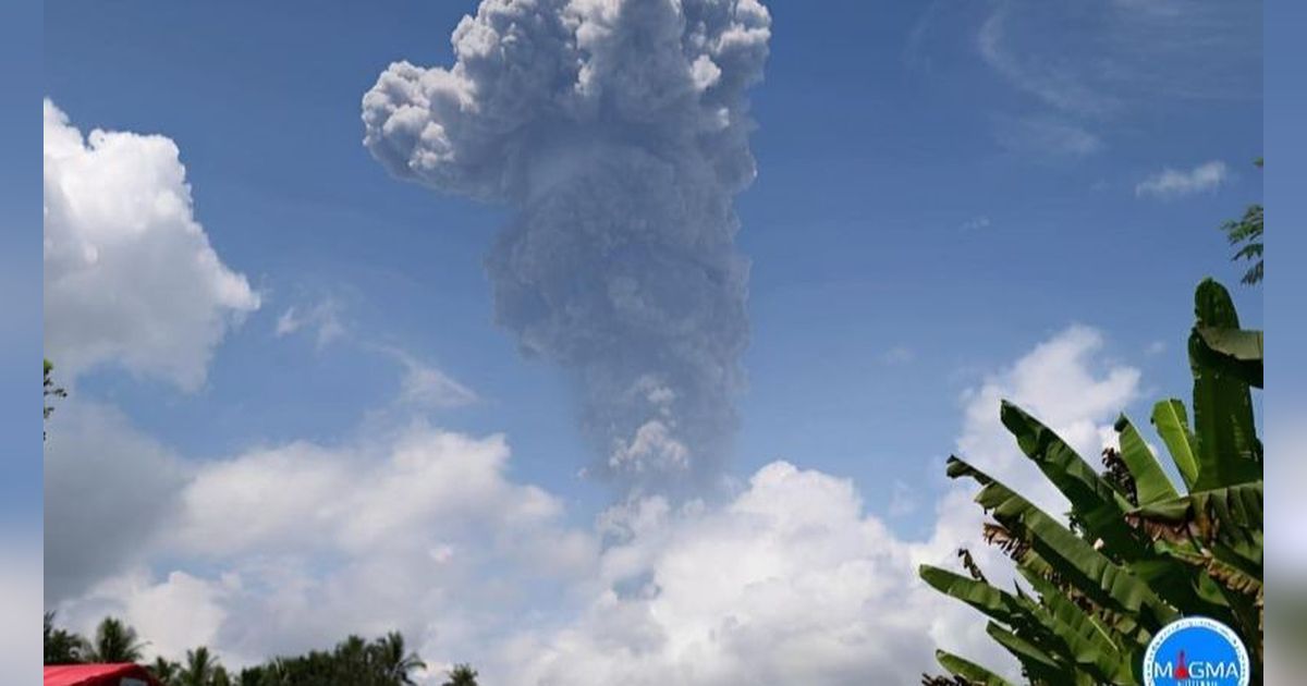 Muncul Kubah Lava di Kawah Gunung Ibu, Ini Dampaknya