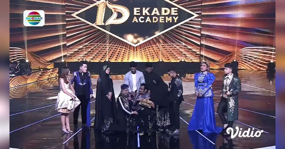 Hamdan ATT Hadir Pakai Kursi Roda, Satu Studio Menangis saat Bintang Dangdut Terbaik Indosiar Bawakan Lagu 'Termiskin di Dunia'