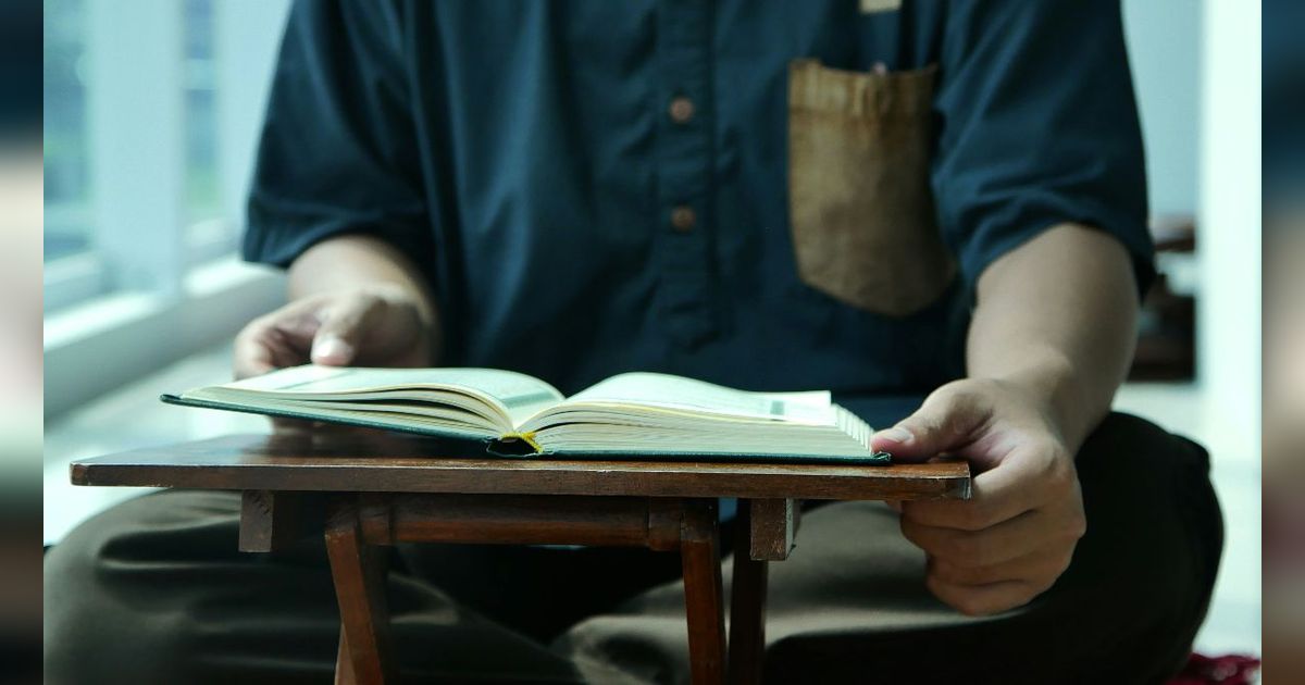 Tata Cara Membaca Surat Yasin dari Awal hingga Akhir, Ditutup dengan Doa dalam Bahasa Arab, Latin, dan Artinya