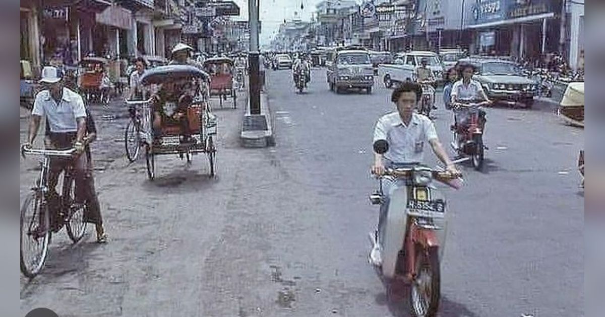 10 Potret Kondisi Jalan Malioboro Yogyakarta Tempo Dulu, Tetap Ikonik dan Masih Asri