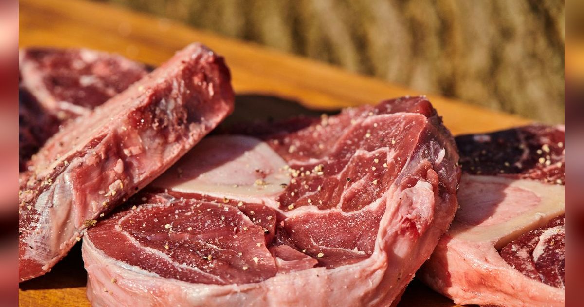 Cara Aman Bagi Penderita Kolesterol Tinggi jika Ingin Konsumsi Daging saat Idul Adha