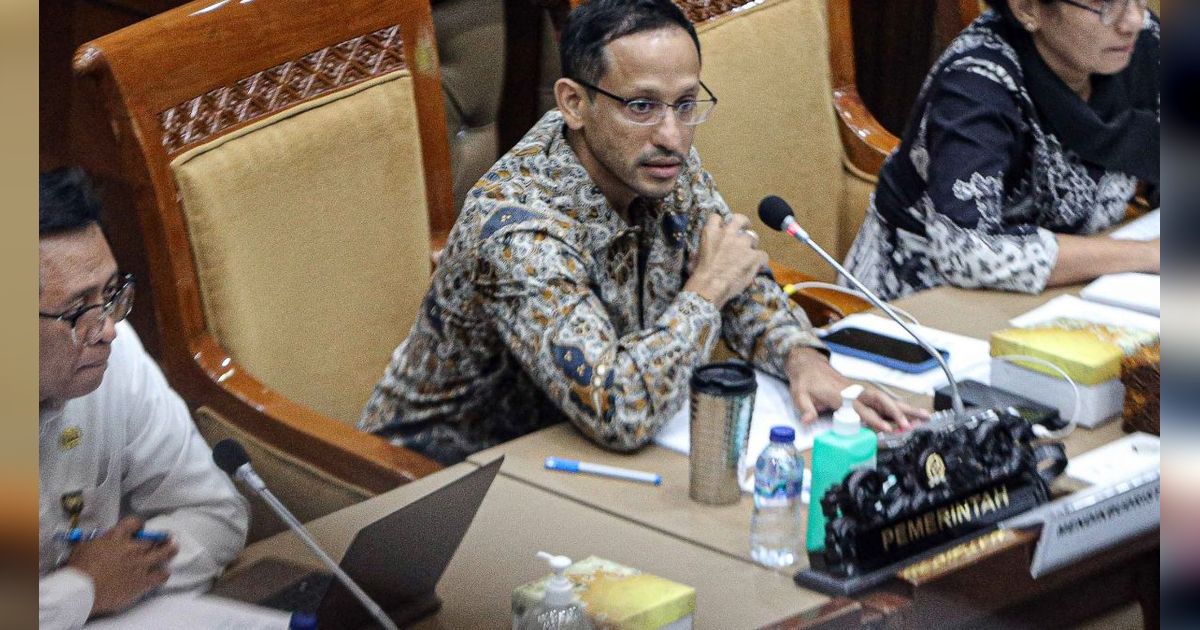 VIDEO: DPR Melotot Mendikbud Nadiem Habiskan Rp346 Triliun, Curiga Dipakai Cuma Buat Rapat