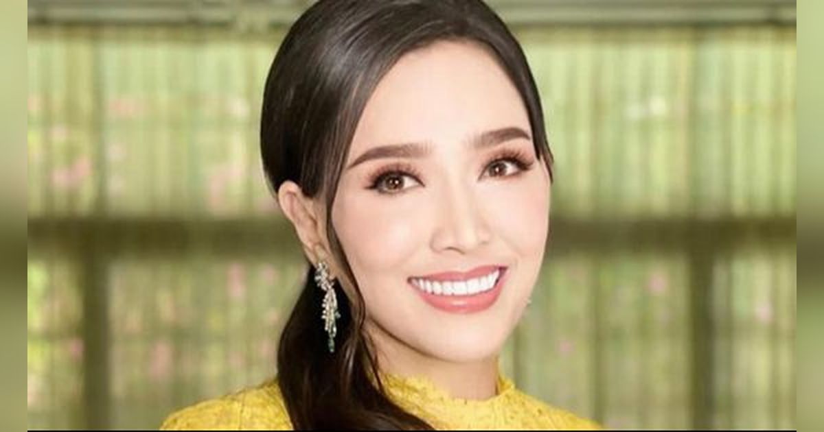 Sempat Dituding Oplas, Potret Miss Universe 1965 Masih Awet Muda di Usia 76, Penampilannya Bikin Melongo!