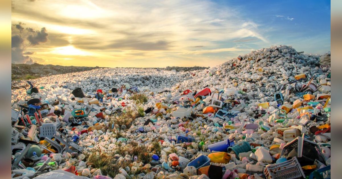 Pengurangan dan Pengelolaan Sampah Plastik Berbasis Carbon Neutral Jadi Solusi Atasi Pencemaran Lingkungan