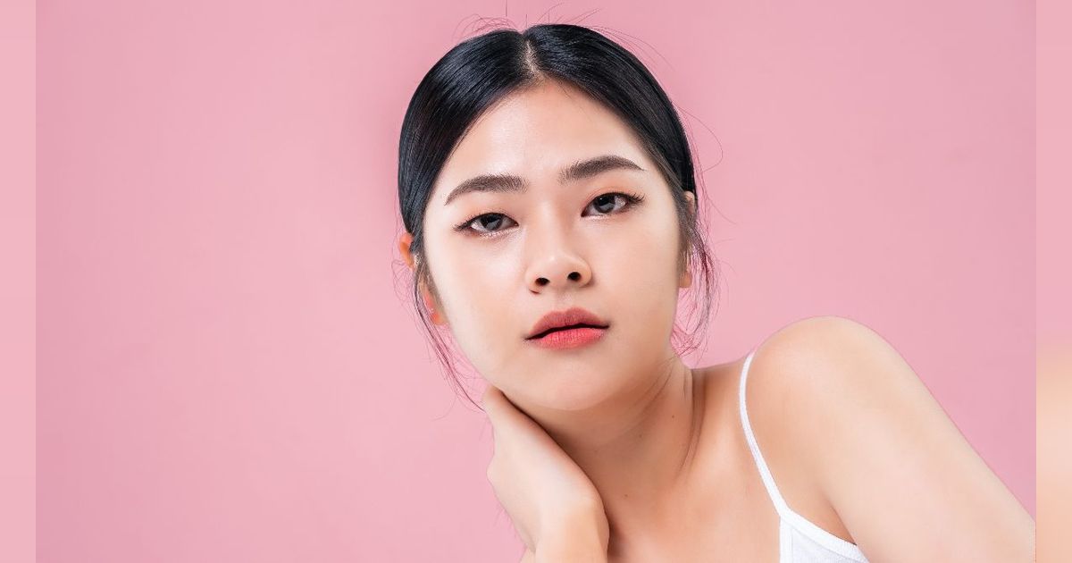 3 Tips Biar Tak Salah Beli Warna Foundation