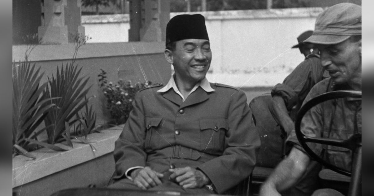 Saat Presiden Tegur Model Indonesia yang Tampil Dengan Busana Renang