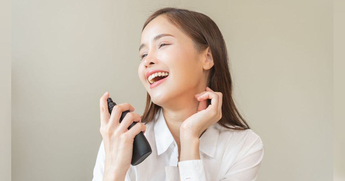 Face Mist VS Setting Spray, Cari Tahu Bedanya Biar Tak Salah Beli