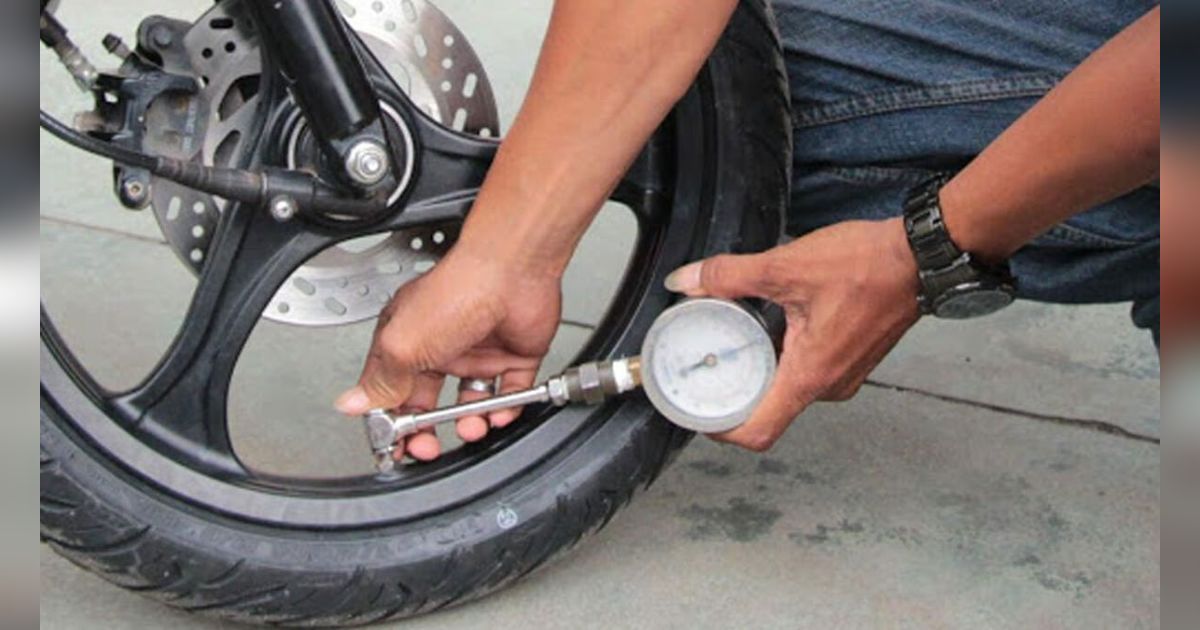 Perhatikan Ancaman Mengemudi Motor dengan Ban Kurang Angin