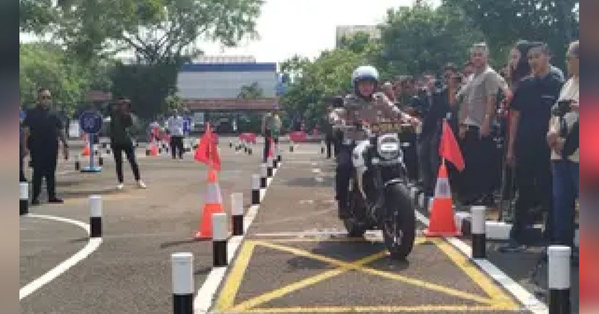 Berikut adalah detail mengenai SIM C1 yang berlaku secara resmi untuk motor dengan mesin berkapasitas 250-500 CC.