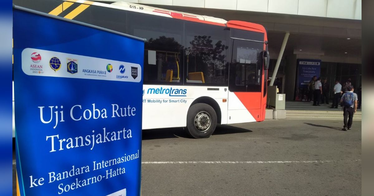 Layanan Transjakarta ke Bandara Soekarno Hatta Diperpanjang