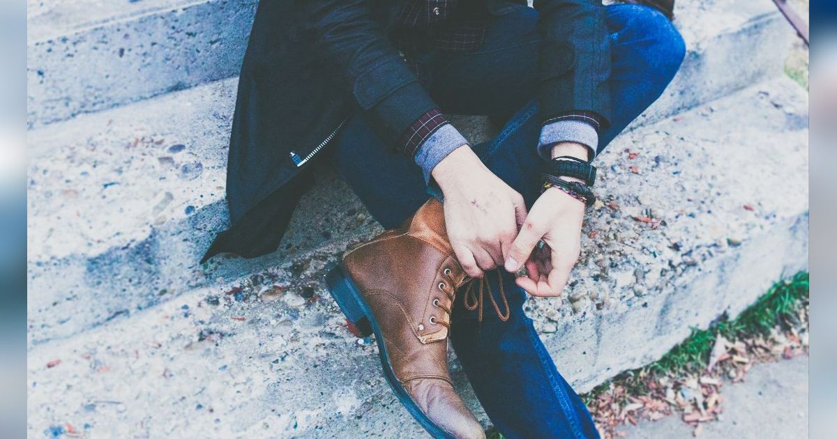 Asal Usul Sepatu Docmart yang Pernah jadi Identitas Kaum Pekerja dan Anak Punk, Penciptanya Asli Seorang Dokter