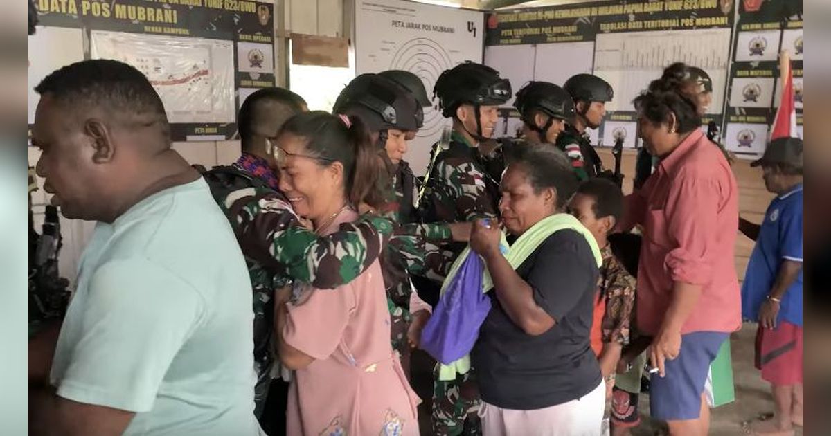 Masyarakat Papua Barat Daya Menangis, Ditinggal Prajurit TNI Selesai Tugas Setelah 14 Bulan Memburu OPM