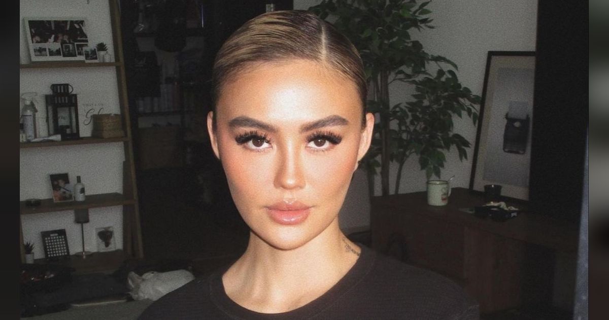 Agnez Mo Dipolisikan Musisi Ari Bias ke Bareskrim, Buntut Lagu 'Bilang Saja' Dinyanyikan Tanpa Izin