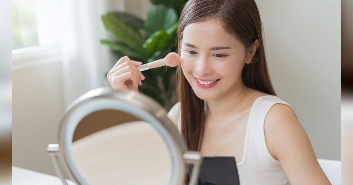 Sudah Coba Makeup Sunset Blush yang Sedang Hits? Look Jadi Fresh dalam Sekejap