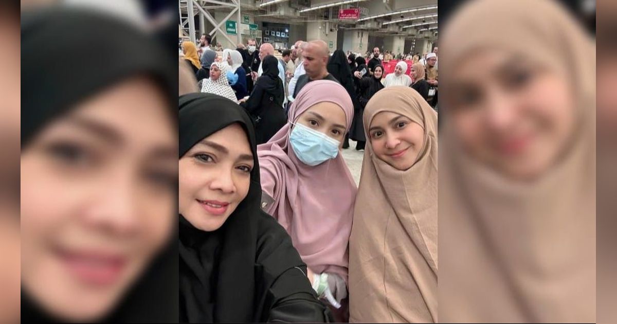 8 Potret Caca Tengker dalam Balutan Busana Hijab saat Berada di Tanah Suci, Cantik Natural