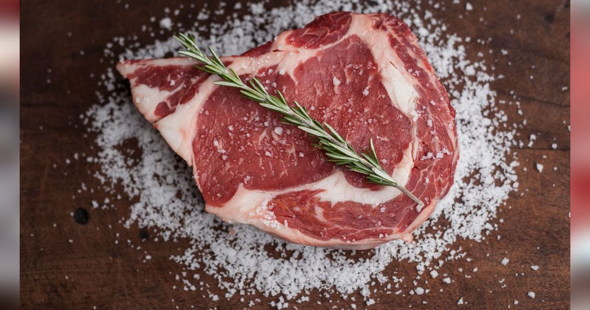 Resep Steak Daging Kurban yang Enak, Empuk, dan Mudah Dibuat