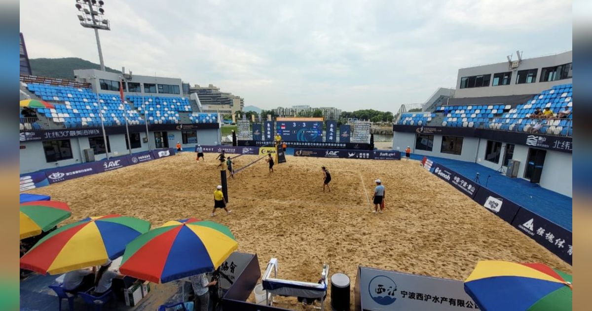 FOTO: Jatuh Bangun Tim Voli Pantai Putra Indonesia Tekuk Selandia Baru dan Lolos Semifinal AVC Beach Volleyball Continental Cup