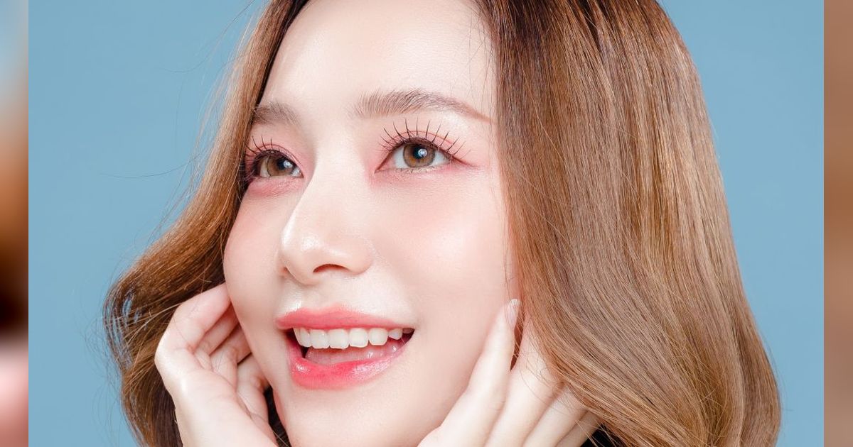 Spatula vS Flat Foundation Brush, Cari Tahu Bedanya Biar Tak Salah Pilih