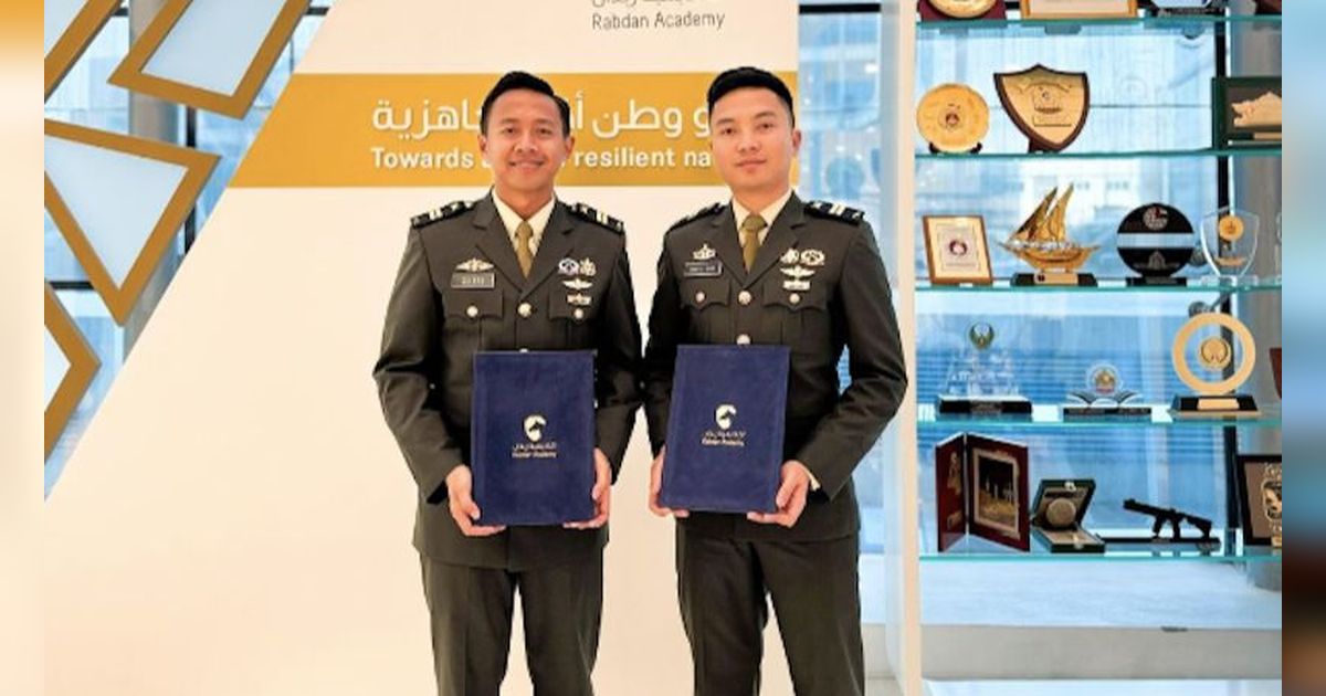 Berotak Encer, Dua Perwira TNI Raih Summa Cumlaude di UAE, Sosoknya Gagah dan Tampan