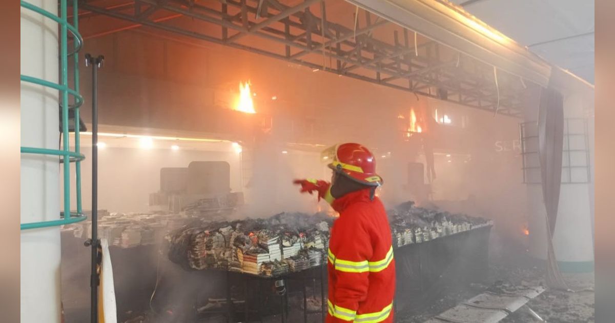 Kebakaran Mal Revo Bekasi Diduga Berawal dari Kompor di Restoran Masakan Jepang