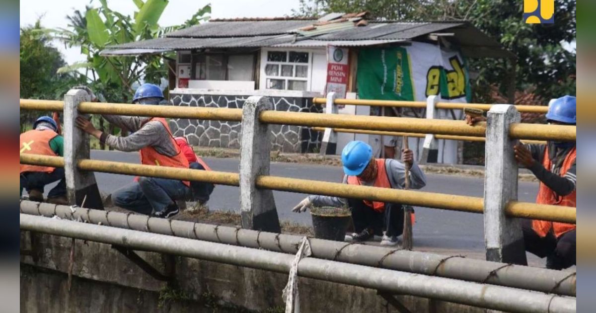 Hingga Pertengahan Tahun 2024, Sudah 51.964 Orang Bekerja Perbaiki Jalan dan Jembatan