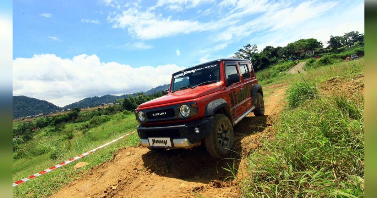 Daftar Harga Mobil Suzuki Jimny Terbaru Juni 2024