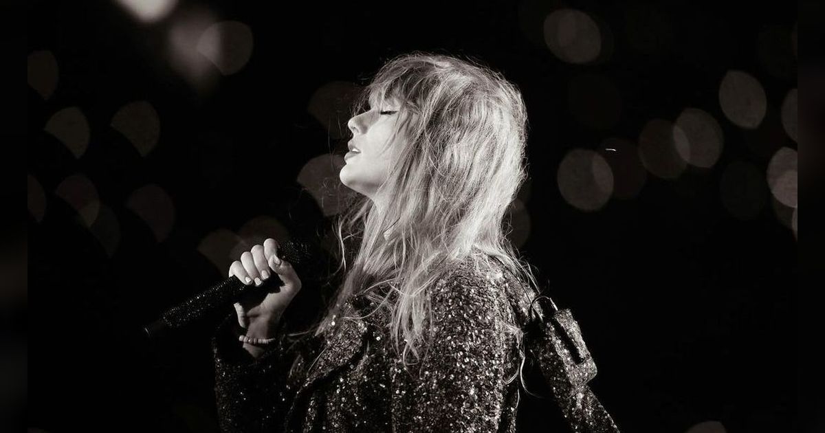 Separuh Orang Indonesia Nonton Konser Taylor Swift di Singapura, Jokowi: Kita Kehilangan Uang