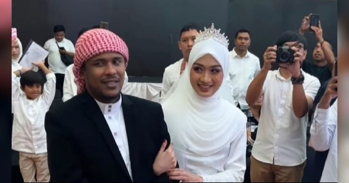 Penuh Haru, 8 Potret Pernikahan Mamat Alkatiri dan Nafha Firah yang Tuai Sorotan