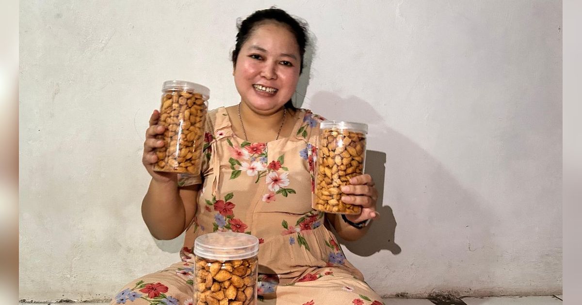 Neneng, Penjual Kue di Pasar Rebo Bisa Menopang Perekonomian Keluarga Berkat BRI