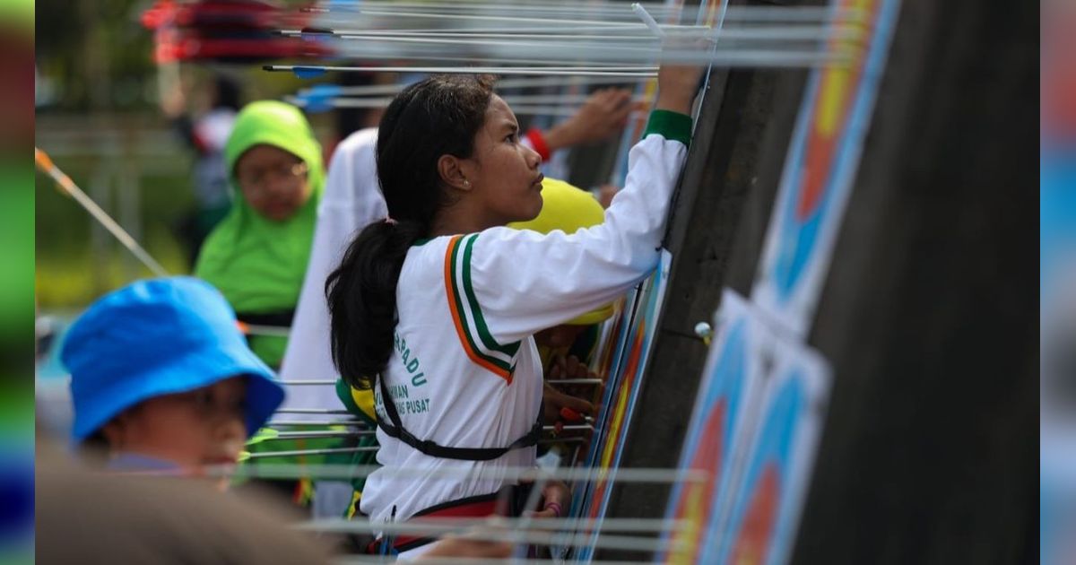 Jelang Olimpiade Paris, Arsjad Rasjid Beri Pesan Damai ke Pemanah Anak-Anak saat Olympic Day