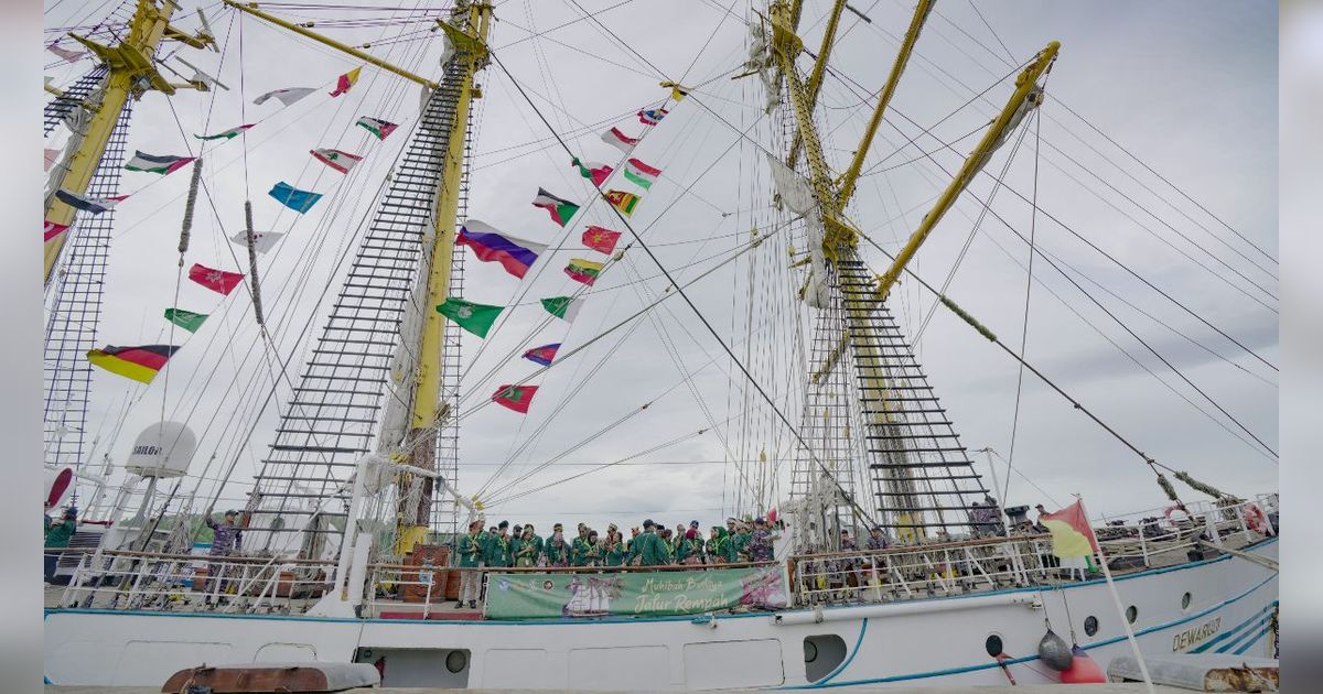 Muhibah Budaya Jalur Rempah KRI Dewaruci Singgah di Melaka, Perkuat Hubungan Indonesia-Malaysia