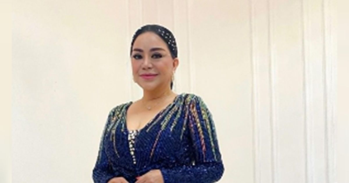 Potret Kemunculan Benda-Benda Aneh di Rumah Annisa Bahar, Sang Artis Takut Dikirim Santet