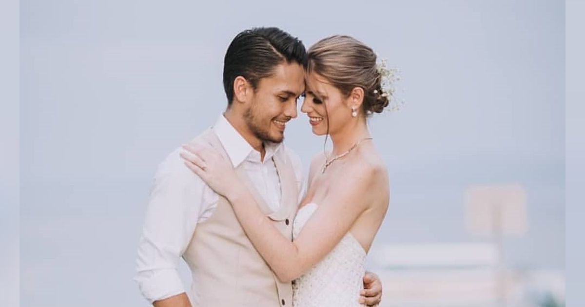 8 Potret Chelsey Frank, Istri Randy Pangalila yang Selalu Sematkan Kata Sayang dan Doa untuk Suami di Unggahan