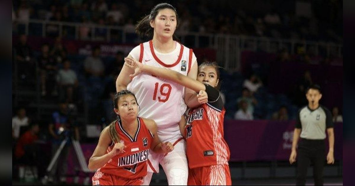 Fakta Menarik Zhang Ziyu, Pebasket China dengan Tinggi Badan 220 Cm