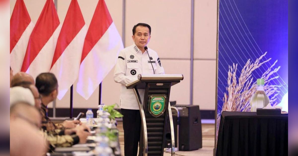 Pj Gubernur Agus Fatoni Lantik Pj Wali Kota Palembang Ucok Abdul Rauf Damenta Gantikan Ratu Dewa