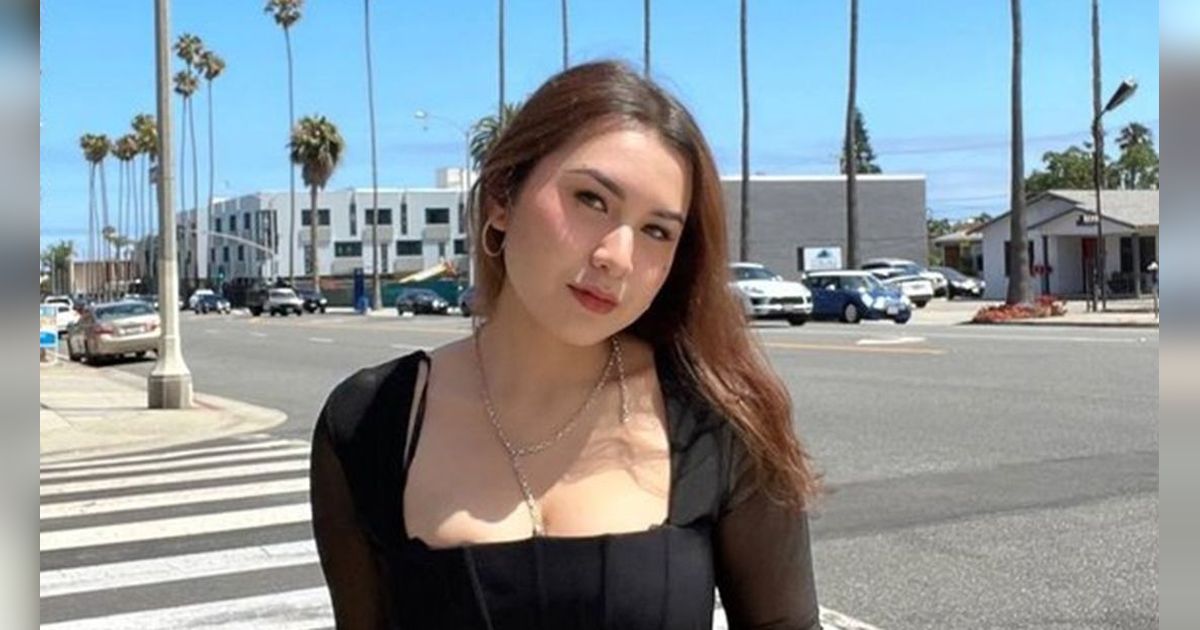 10 Potret Audrey Davis, Putri Sulung David NAIF yang Seksi dan Cantiknya Nggak Main-Main