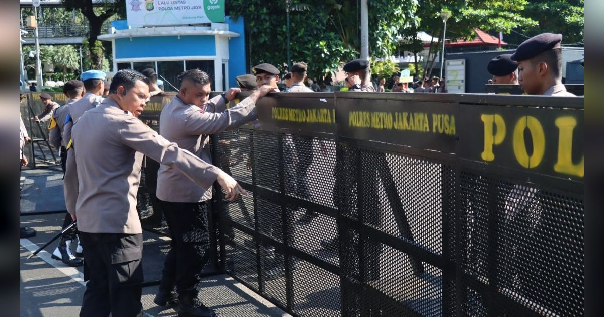 1.872 Personel Polri Amankan Demo Tolak Tapera