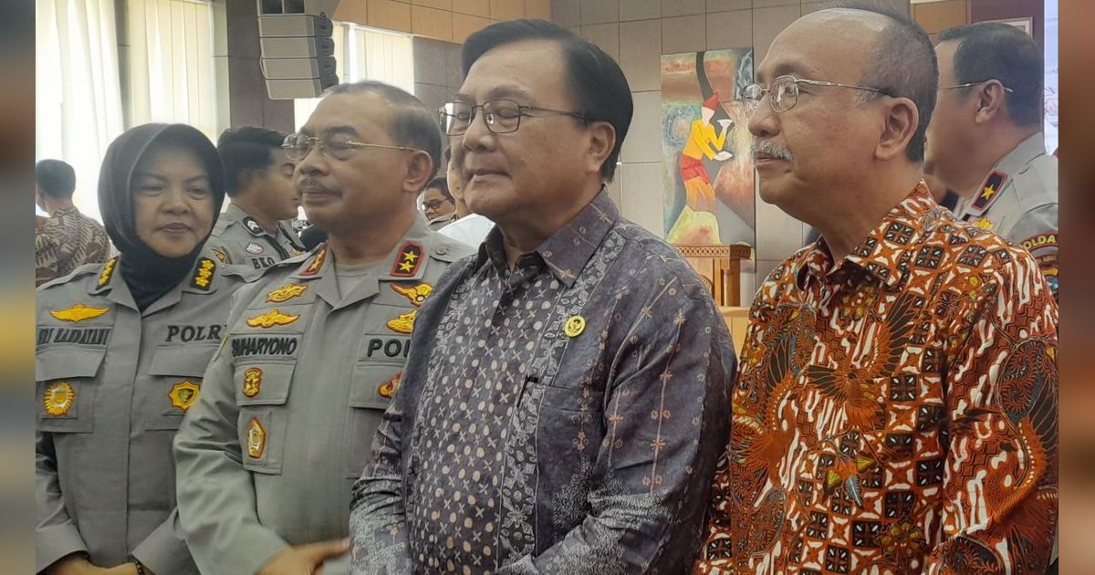 Kapolda Sumbar Akui 17 Anggotanya Lakukan Pelanggaran saat Amankan Tawuran, Kematian Pelajar SMP Masih Diselidiki