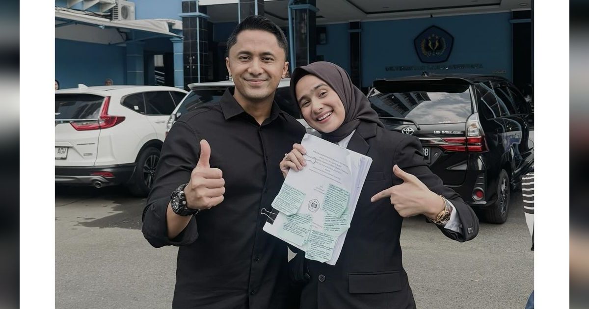 8 Potret Sonya Fatmala Istri Hengky Kurniawan, Lulus Sidang Skripsi di Usia 30 Tahun